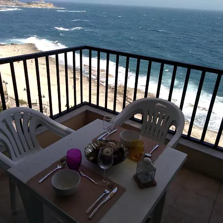 Med Malta De Redin Court * Sliema